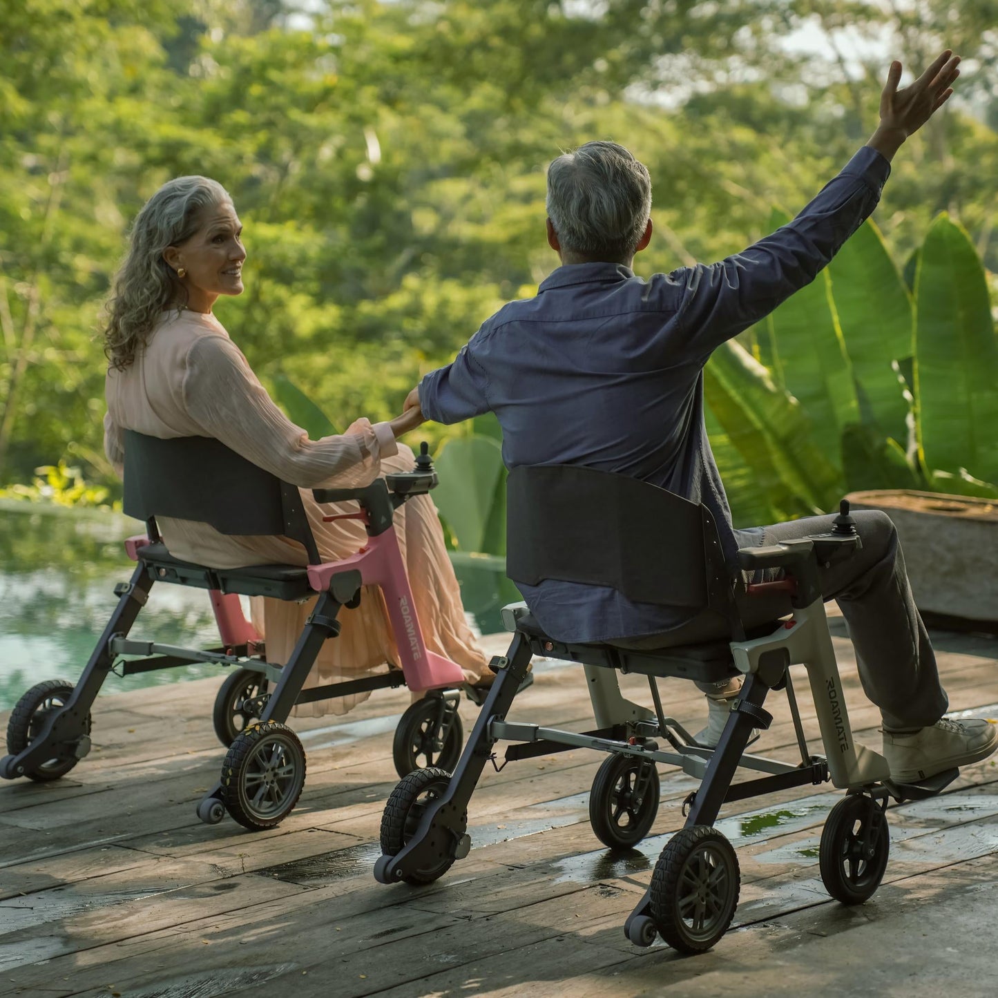 Roamate 3-in-1 Smart Mobility Device – Lightweight Foldable Electric Wheelchair